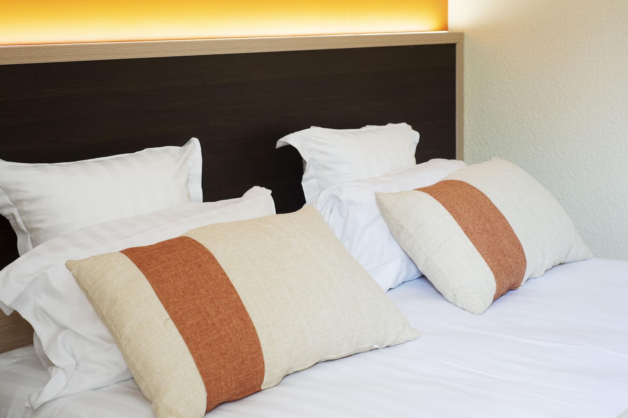 Comfort Hotel Clermont Saint Jacques Εξωτερικό φωτογραφία