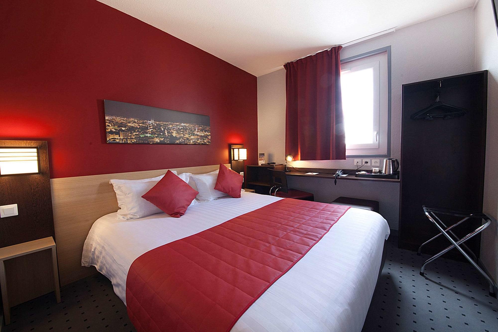 Comfort Hotel Clermont Saint Jacques Εξωτερικό φωτογραφία