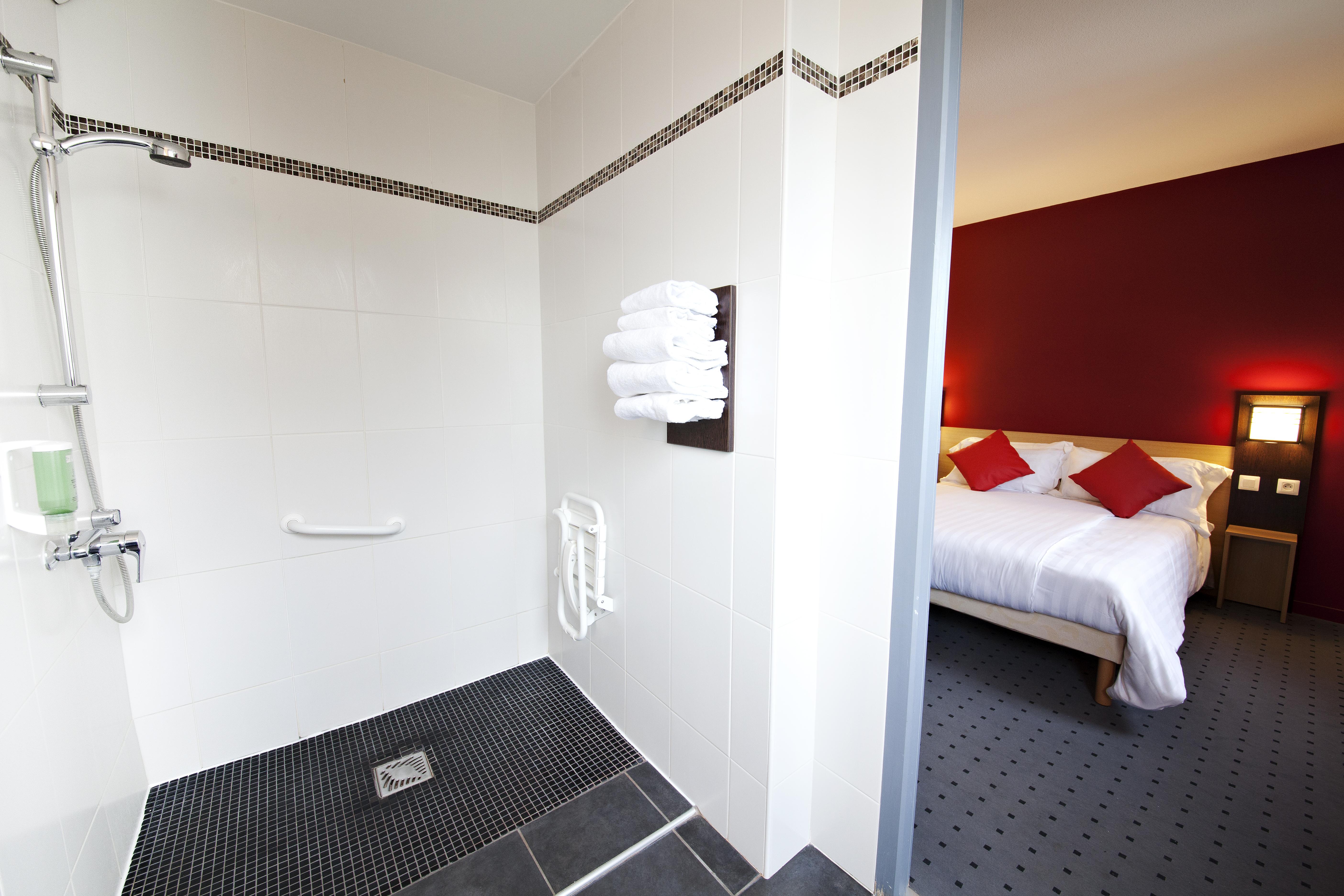 Comfort Hotel Clermont Saint Jacques Εξωτερικό φωτογραφία