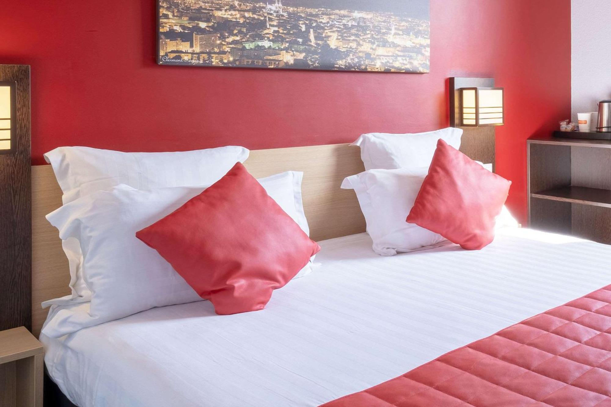 Comfort Hotel Clermont Saint Jacques Εξωτερικό φωτογραφία