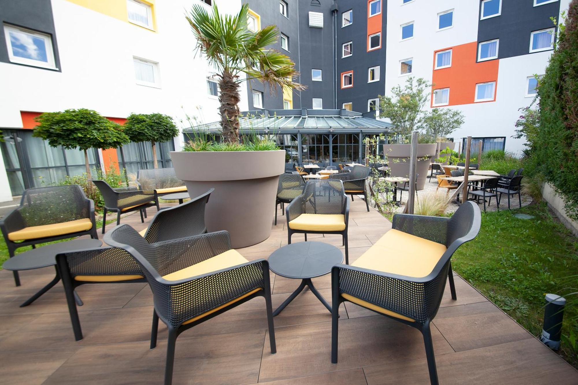 Comfort Hotel Clermont Saint Jacques Εξωτερικό φωτογραφία